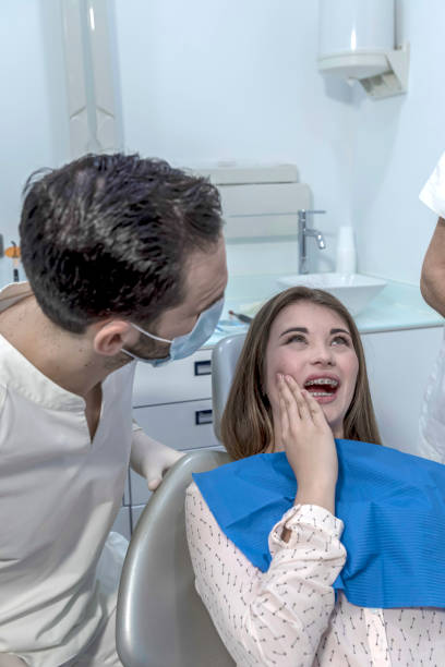 Best Mobile Emergency Dentist in Kingsburg, CA
